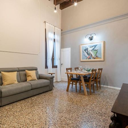 Apartment Sisila Венеция Екстериор снимка